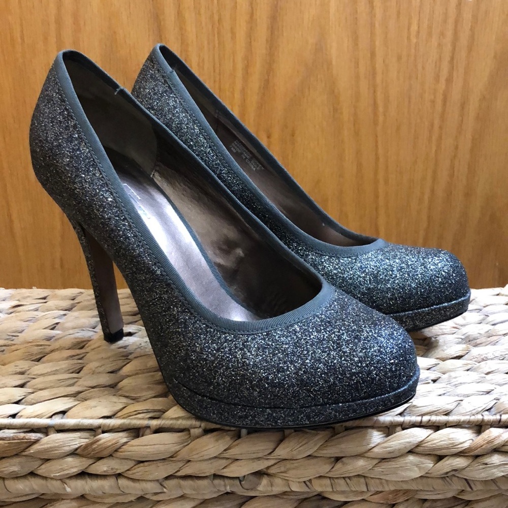 Loft Sparkly Glitter Heel